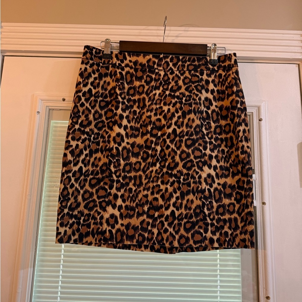 GAP 🐆 Leopard Print Women's Skirt Size 6